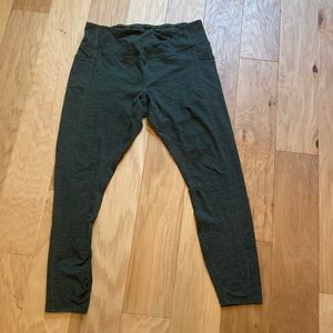 Women’s Athletic/Yoga Pants